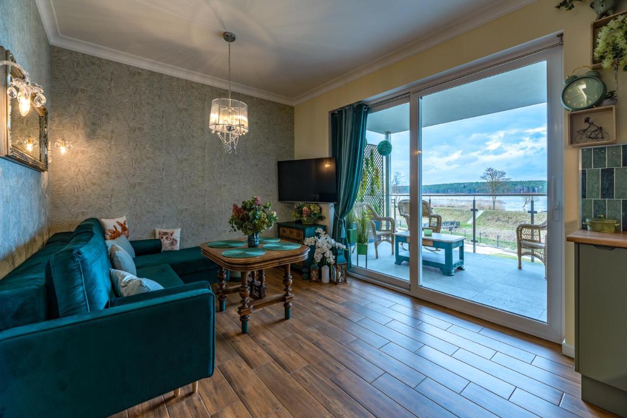 Zielony Apartament Pod Zaglami Zegrze Poludniowe Exterior foto
